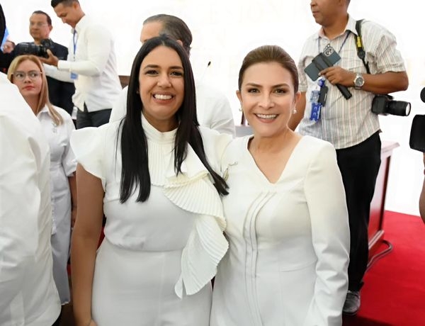 Titular de la DIDA Carolina Serrata Méndez, felicita el nuevo mandato de la alcaldesa Carolina Mejía