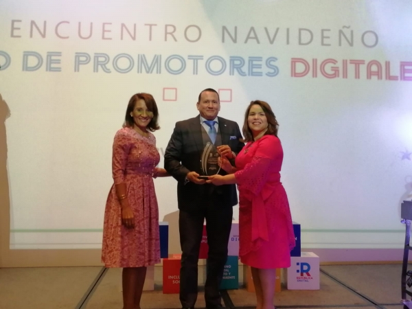 LA DIDA recibe reconocimiento por su contribución al programa “Servidor Público Digital”