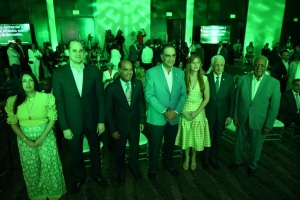 DIDA participa en presentación oficial de los nuevos canales alternos de servicios de SeNaSa