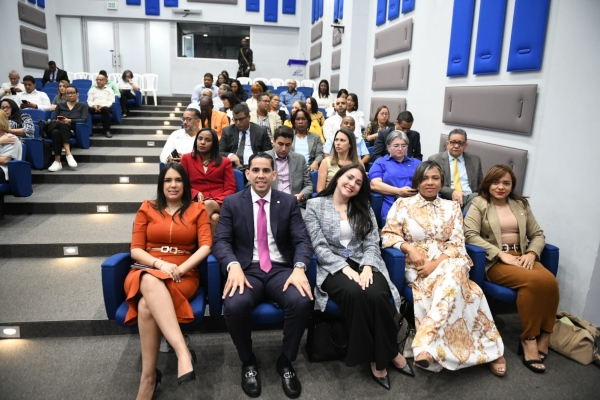 Directora General de la DIDA asiste al Panel “Seguridad y Salud en el Trabajo. Principio y Derecho Fundamental” realizado por el Ministerio de Trabajo”