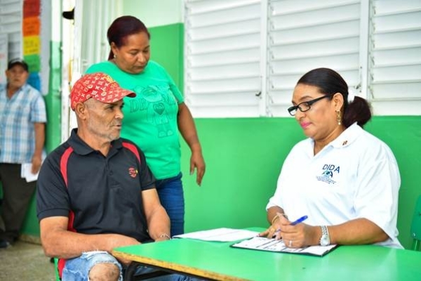 La DIDA recibe más de 400 solicitudes de pensiones solidarias en jornadas de inclusión social